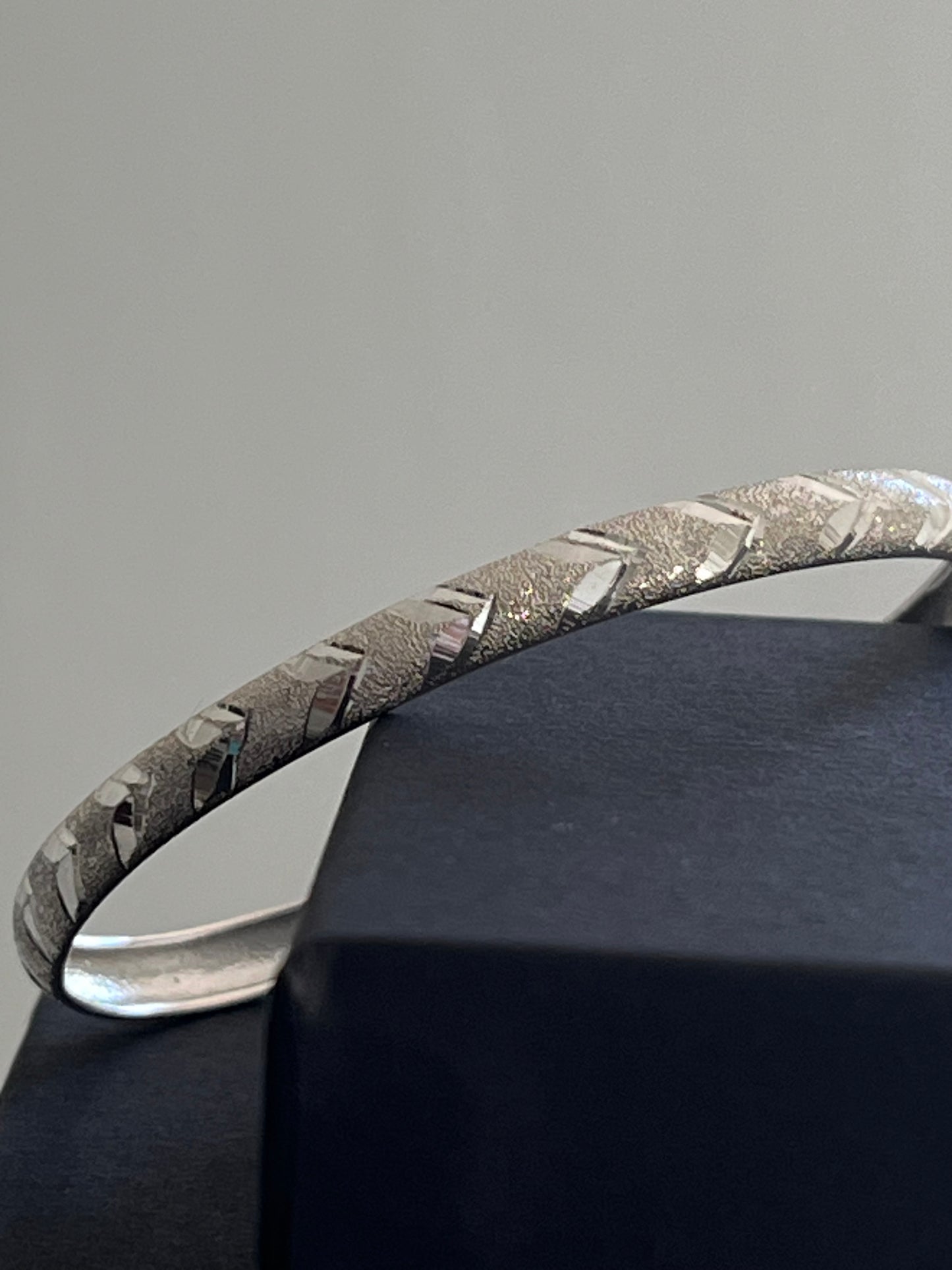 Single Bangle Bracelet - Spear
