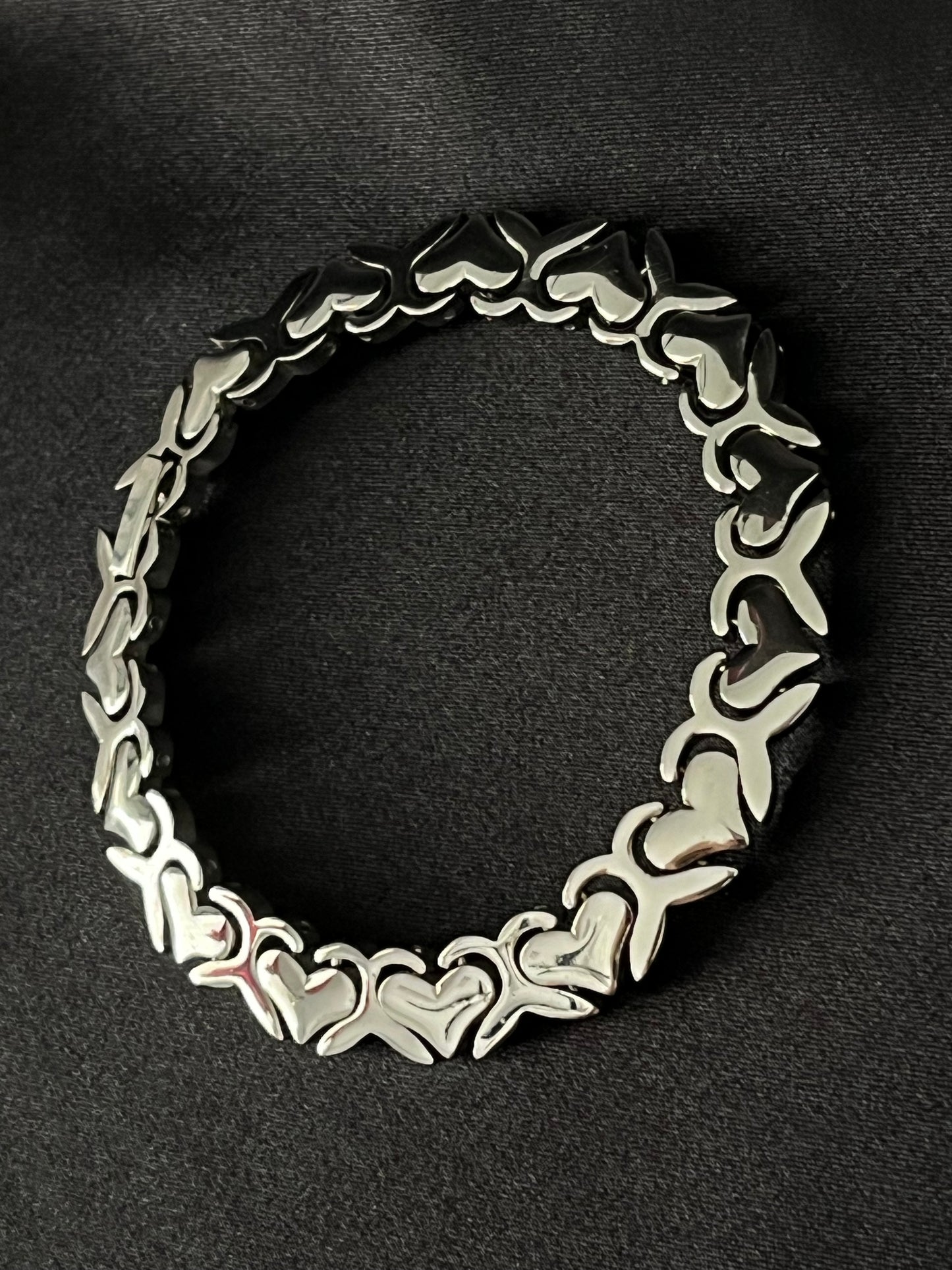 Interlocking Hearts Bracelet