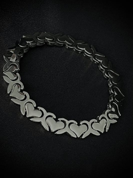 Interlocking Hearts Bracelet